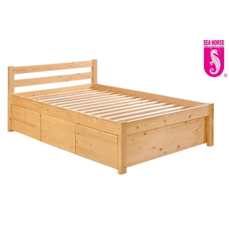 Sea Horse Wooden Bed