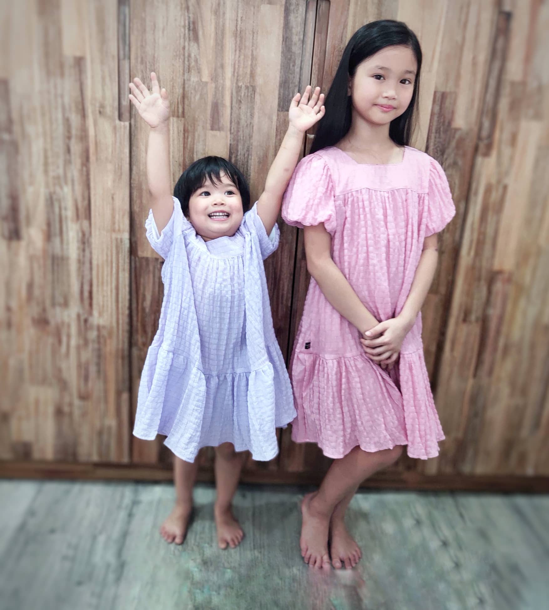 Váy bé gái baby doll tay phồng