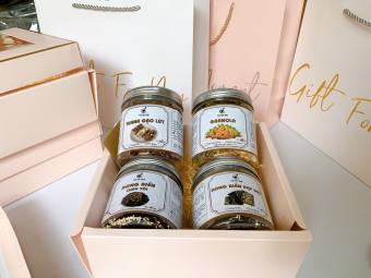 Quà Tặng cô giáo 20/10 granola  siêu hạt, hạt dinh dưỡng, quà tặng thầy cô 20/11,quà tặng sinh nhật, quà tặng mẹ/người yêu/bạn gái ý nghĩa, tốt sức khỏe, phù hợp - Tôi Yêu Hạt