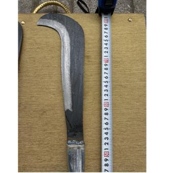 Dao liềm phát cây cỏ