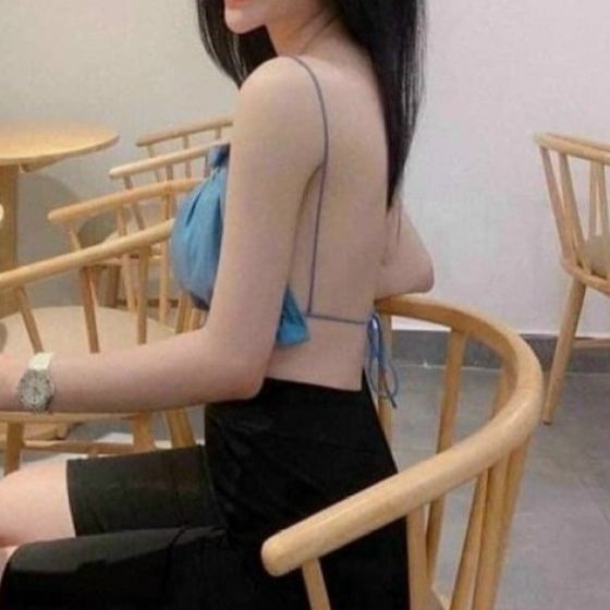 Áo croptop dây cột lưng nhún kate có đệm lót ngực chất vải kate Free Size dưới 53kg