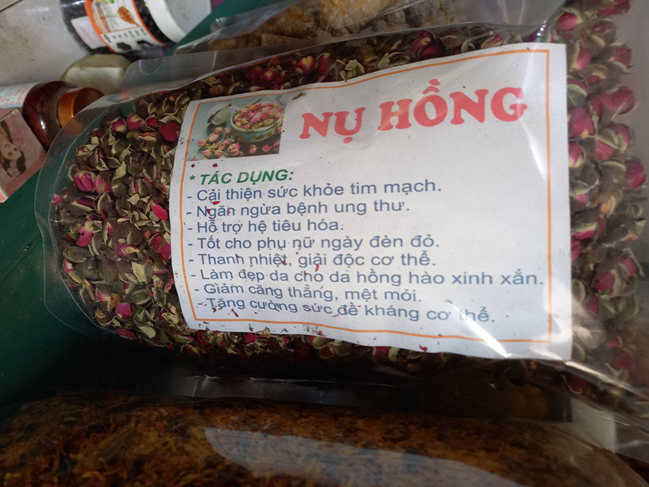 Nụ hồng sấy khô