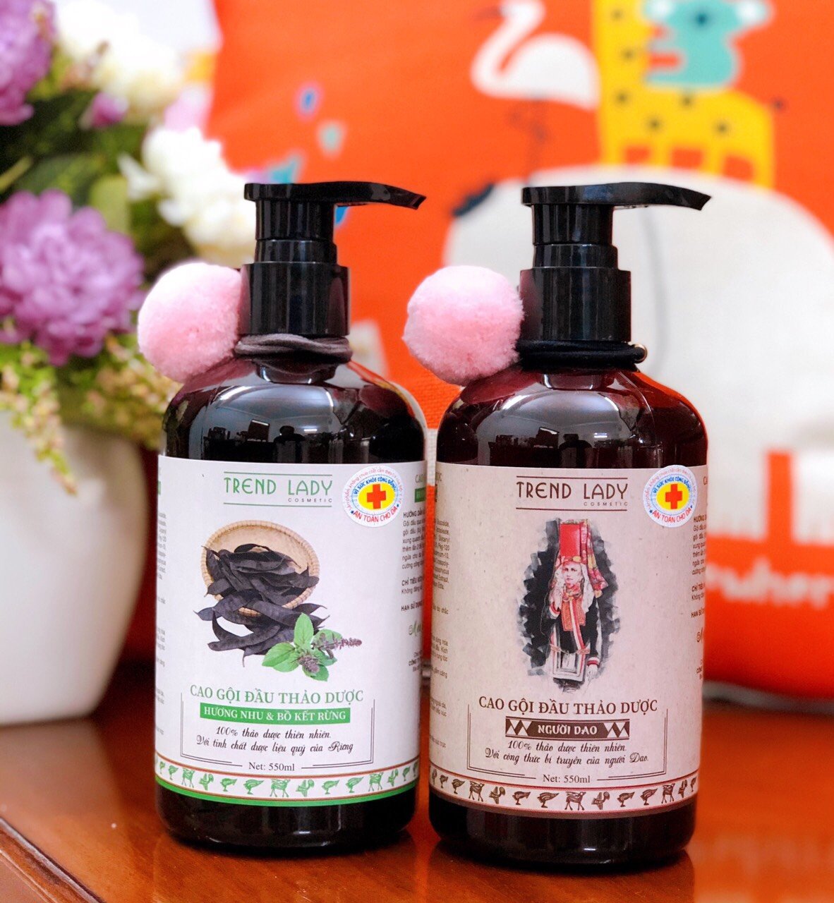 Cao gội đầu thảo dược Người Dao TREND LADY 550ml - DẦU GỘI ĐẦU THẢO DƯỢC HƯƠNG NHU & BỒ KẾT RỪNG - Giảm rụng nhanh, kích thích mọc tóc, giảm gàu ngứa da đầu (Mẫu Mới)