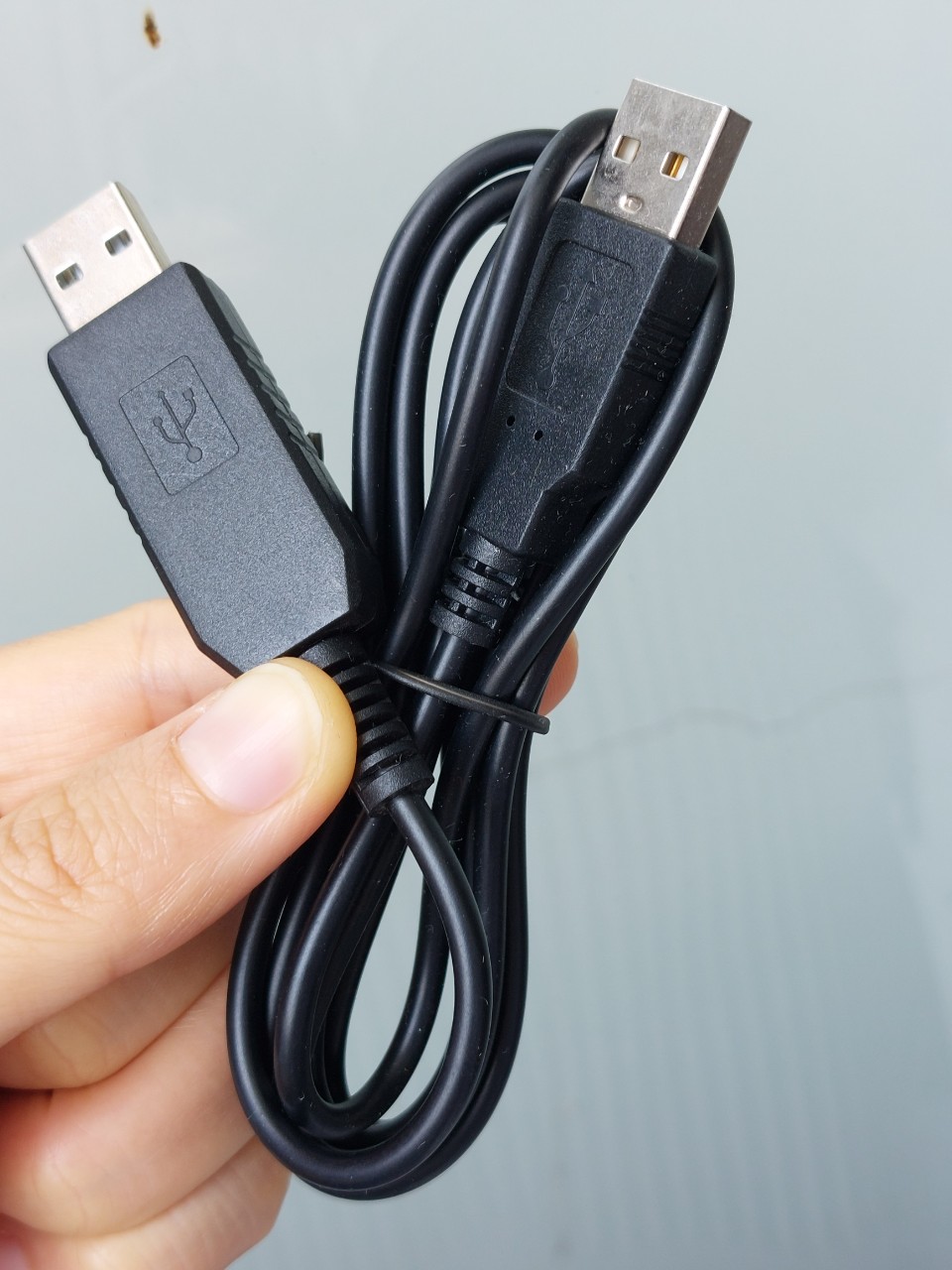 Dây cáp chỉnh vang số RS232 2 đầu USB độc quyền từ nhà sản xuất vang số.  Cáp phù hợp với vang số X3, X5, X6, X8,X10, X12, Vang số BFaudio 306D+ hoặc các dòng vang cố xử dụng cổng kết nối USB RS232 - usb RS232 chỉnh vang số