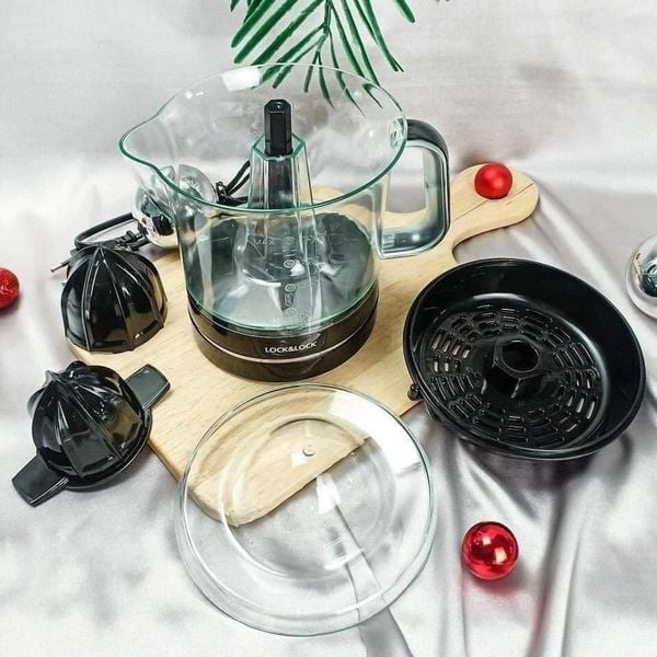 Máy vắt cam Lock&Lock- dung tích 700ml -dễ dàng tháo lắp và vệ sinh EJJ236 ( màu đen)