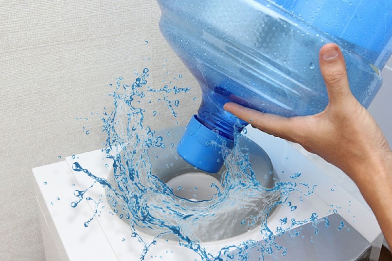 Cọc cắm bình nước cho cây nước nóng lạnh, máy uống nước nóng lạnh