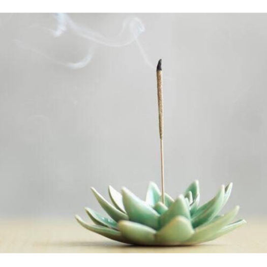 Nhang quế thông sạch Noom (bó 30cm)