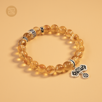 TINH LÂM Vòng Tay Phong Thủy Đá Thạch Anh Vàng 8 Li - Charm Như Ý