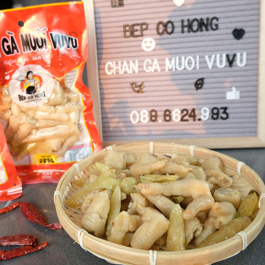 Chân Gà Cay Nhẹ VuVu Đồ Ăn Vặt Bếp Cô Hồng Gói 125 gram
