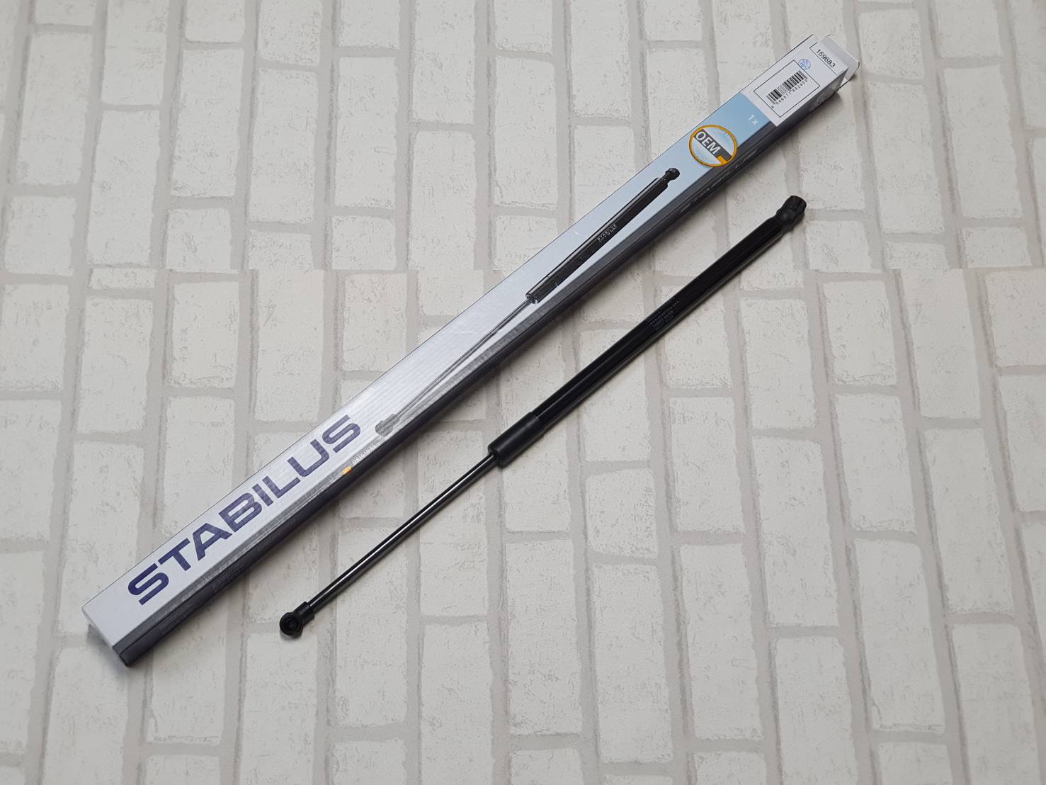 Trunk Lid Shock / Tailgate Shock (1 Side) Mazda 2 Dj (2014 -) 5 Doors, All Models Gas Spring Boot Stabilus 159683/ Stabilus159683 ราคา 965 บาท*ส่งฟรี