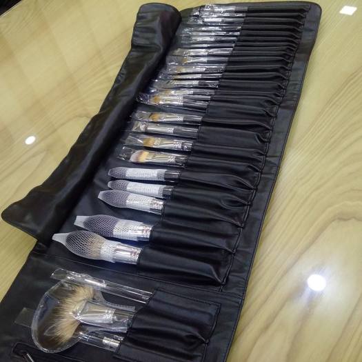 Bộ Cọ Clio 28 Cây Lông Chồn Số 01 (ảnh thật)