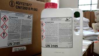 Chất xúc tác nhựa polyester( Chất đóng rắn 388) Butanox