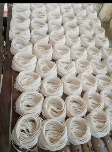 Bột Bánh Canh khô Huế <Bánh Canh bột mì Huế> Mì Vắt gói 400g