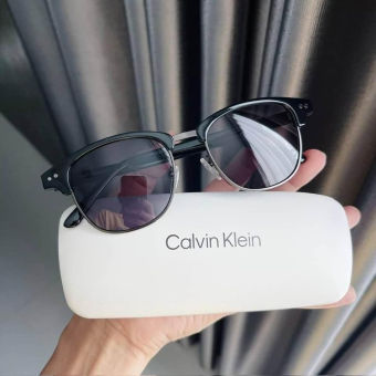 Kính mát Calvin Klein CK20314S (001) dáng Clubmaster, tròng xám đen (51-18-147)