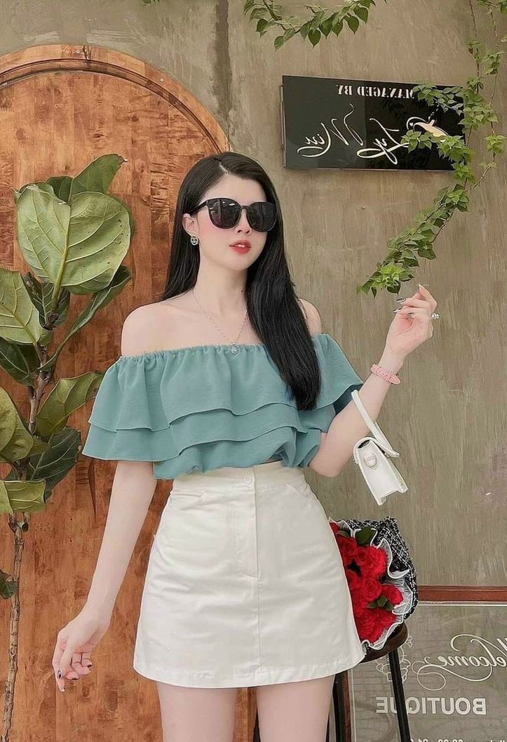 [Mẫu mới] sét chân váy ngắn màu trắng có lót và áo trễ vai xếp ly bèo màu xanh trẻ trung cá tính chất liệu dày dặn thời trang thiết kế LANCHI