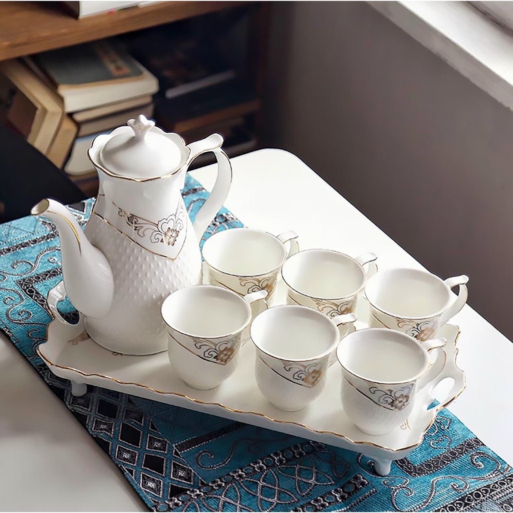 Bộ bình cốc sứ kèm khay cao phong cách châu âu
