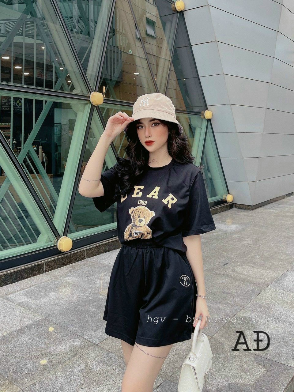 Sét bộ đi chơi in hình gấu siêu cute, phong cách hàn quốc sang chảnh