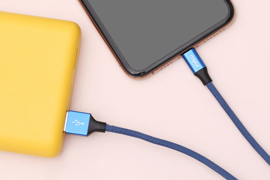 Cáp sạc iphone Lightning 1m eValu LTL-04 Xanh Navi