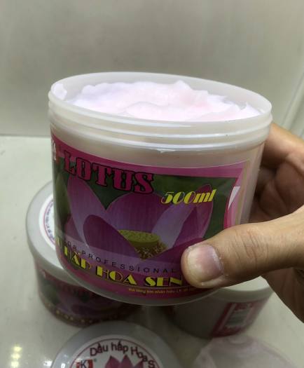 Kem ủ hấp dầu bóng tóc phục hồi hư tổn Hoa Sen Lotus 500ml