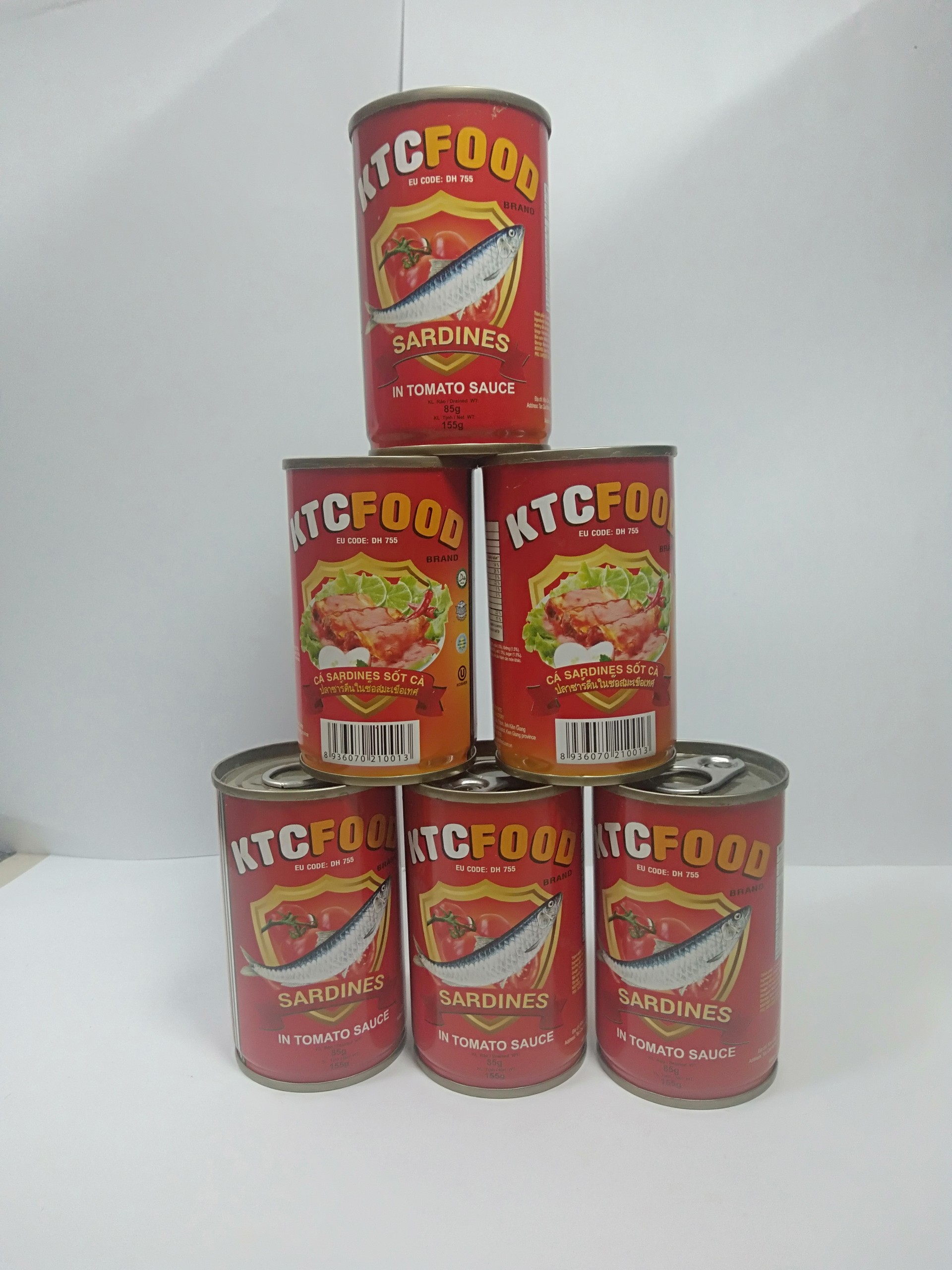 Cá Mòi Hộp (Canned Sardines in Tomato Sauce) - Wok and Kin