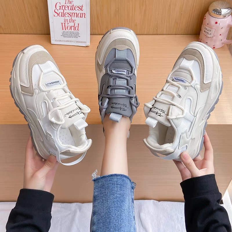 Giầy thể thao mã 444 hai màu xanh và kem