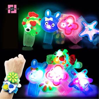 trẻ em mô phỏng xem phim hoạt hình sáng tạo vòng đeo tay phát sáng dẫn Đồ chơi phát sáng có dây đeo cổ tay cô gái mới lạ Flash dây đeo cổ tay