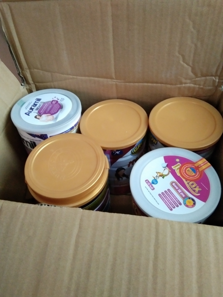Sữa cận và hết date cho thú cưng hộp 900g