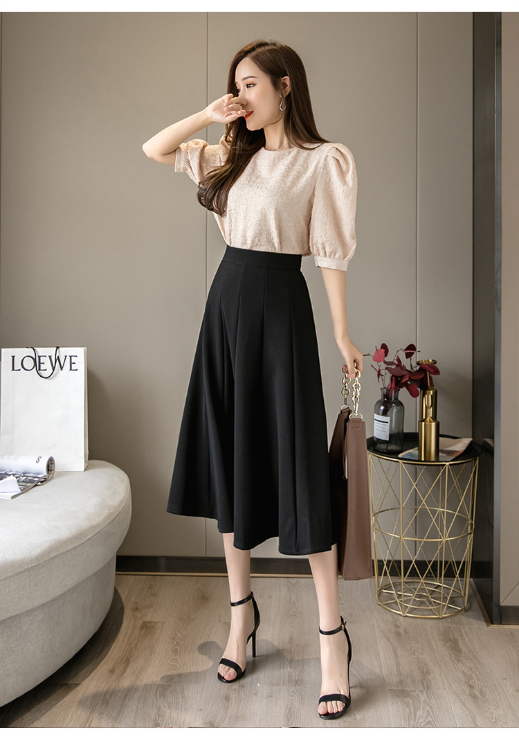 Chân váy xoè dài chữ A màu đen BW-XDV26