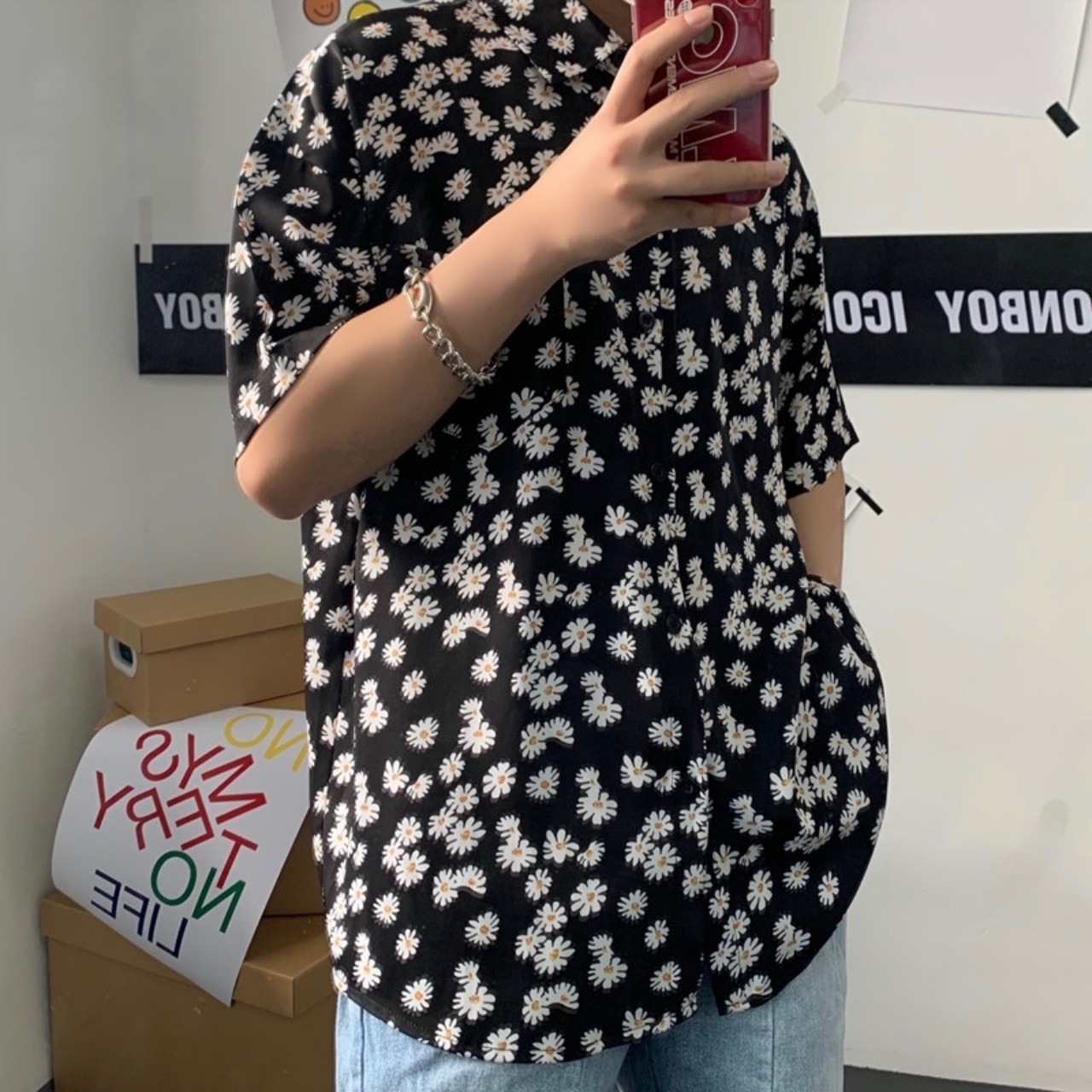 Aó sơ mi bông cúc họa mi, vải lụa, hot trend