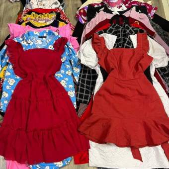 Đầm nữ ngẫu nhiên giá rẻ