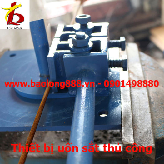 Máy uốn sắt thủ công