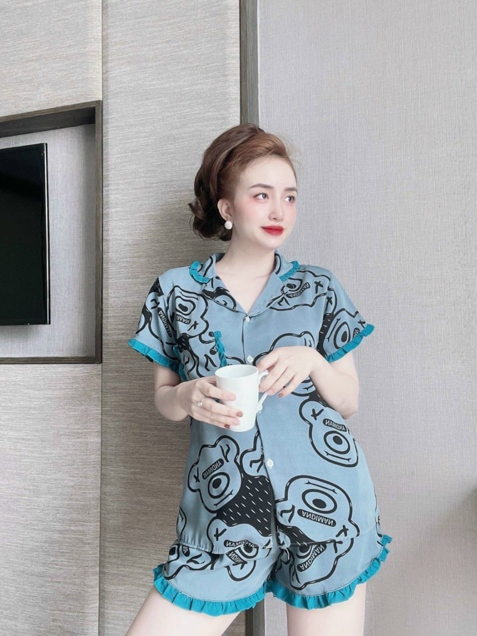 Set bộ lụa mango đùi , xinh yêu hàng cao cấp - mẫu mặc sp thật