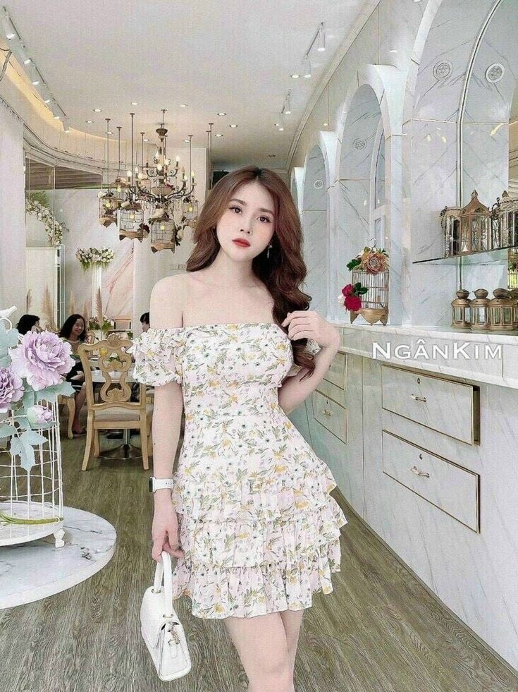 ĐẦM TIỂU THƯ HOA NHÍ TRỄ VAI TAY NGẮN DÁNG VÁY XÒE TẦNG MẶC MÙA HÈ ĐI CHƠI, ĐI BIỂN DỄ THƯƠNG, MÀU HOA NHẸ NHÀNG NHƯ HÌNH