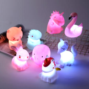 Đèn Ngủ 3D Nhiều Hình Kute Dùng Pin Tiện Lợi