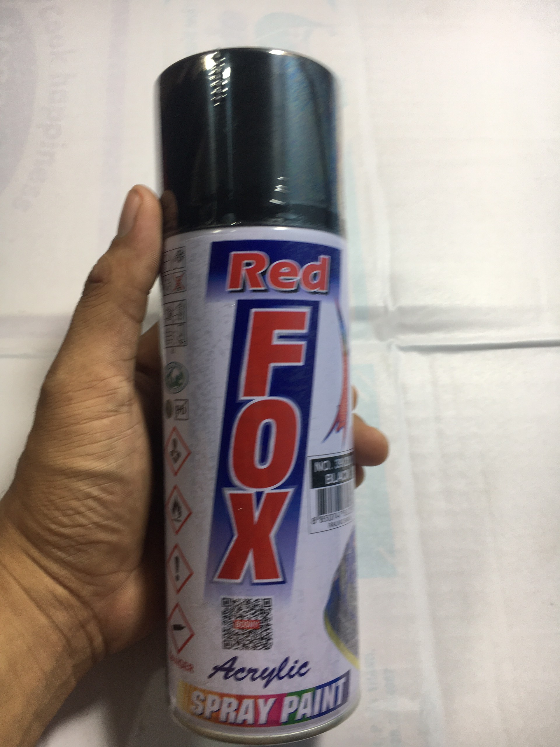 Sơn xịt red fox đen bóng 210- nhập khẩu thái lan