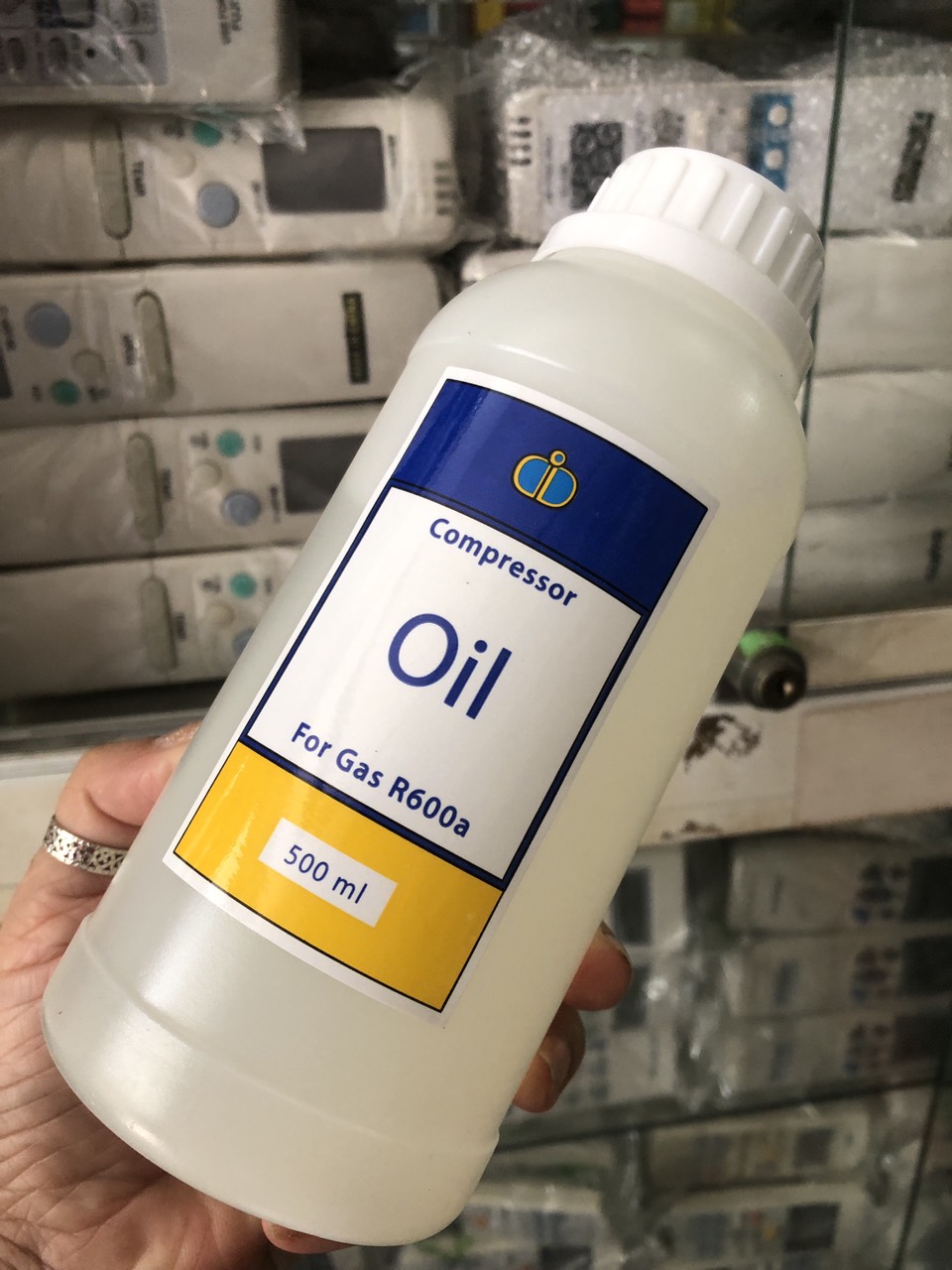 [HCM]Dầu lạnh R600A 500ML nhớt lạnh cho gas R600A