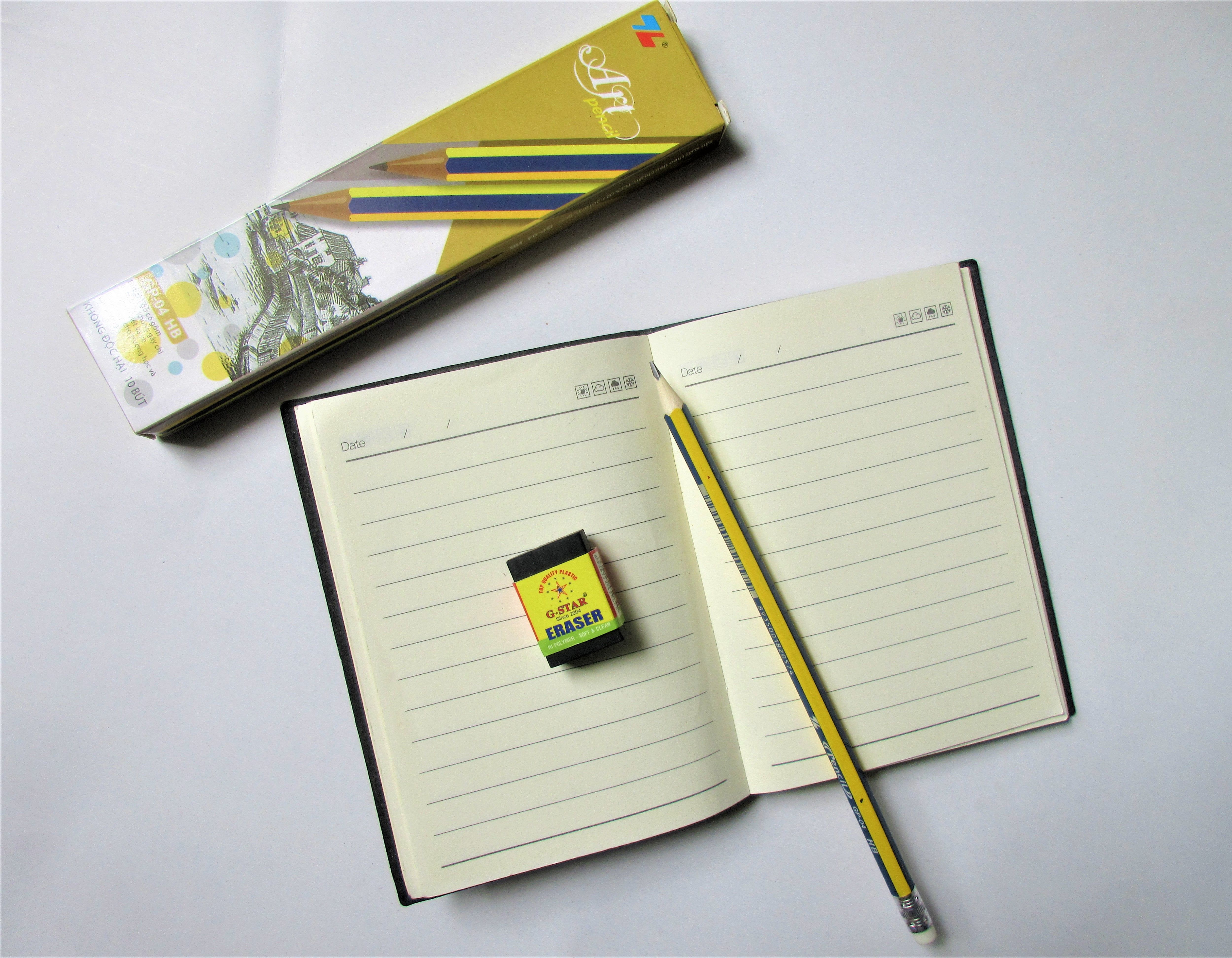 [HCM]Combo Chì chuốt Thiên Long và gôm đen GSTAR-HB-chì màu vàng sọc đen