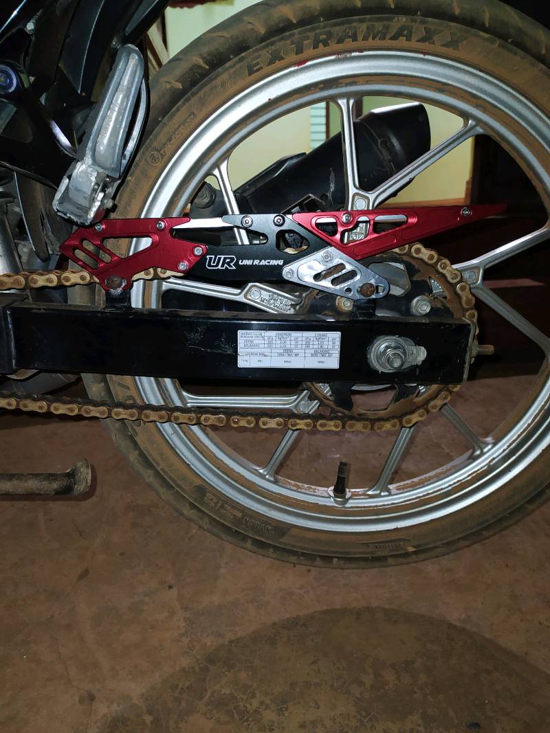 Catte che sên nhôm cnc cho xe raider satria ms1580den