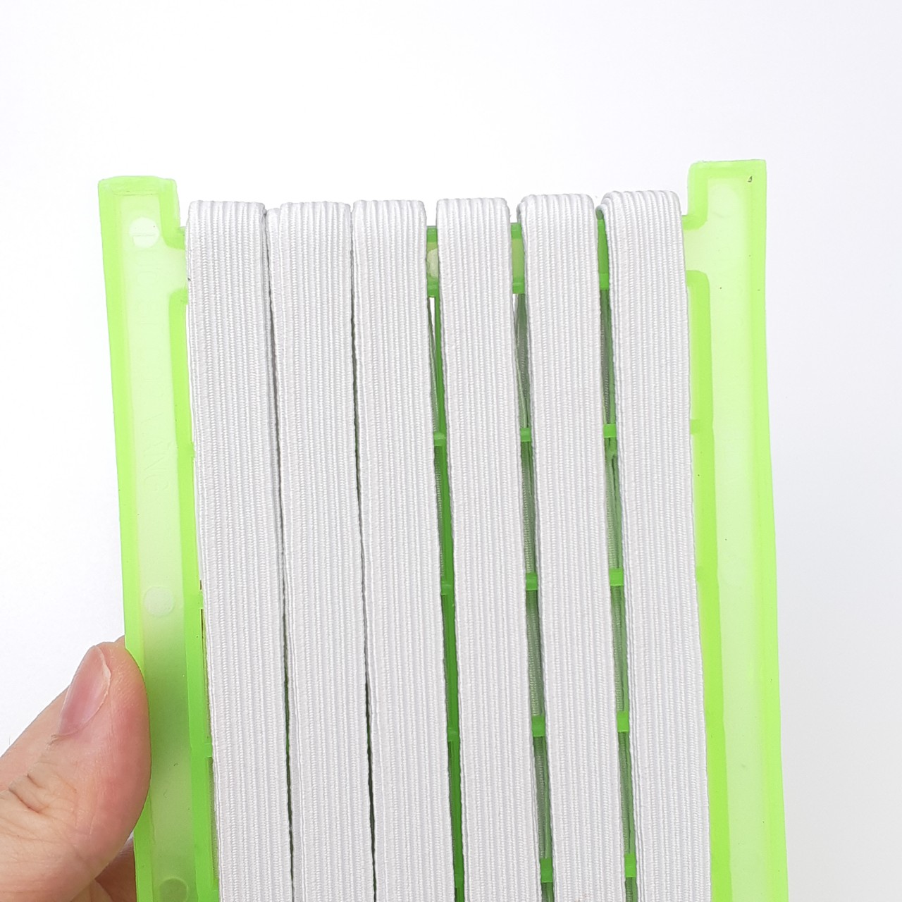 1 Dây thun Quần Áo Hiêu Lực Sĩ Hoặc Hình Cây Tháp (THUN NGANG 1CMDÀI 20CM)