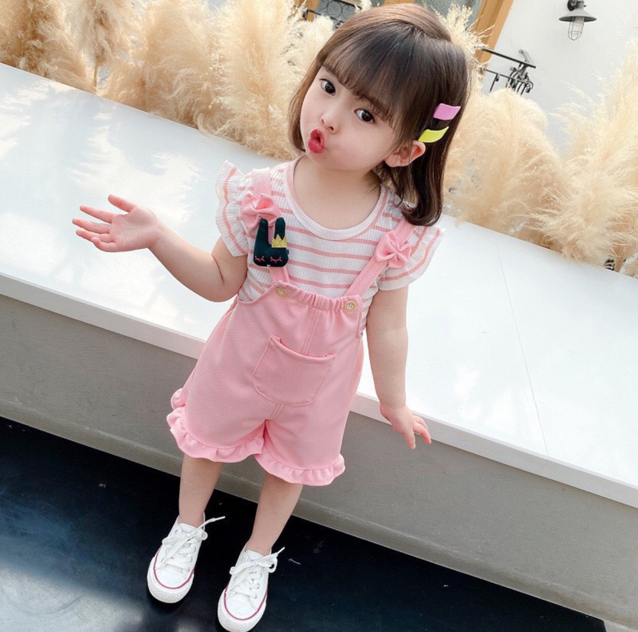 Sét yếm nơ và áo cộc bé gái mặc mùa hè cực xinh