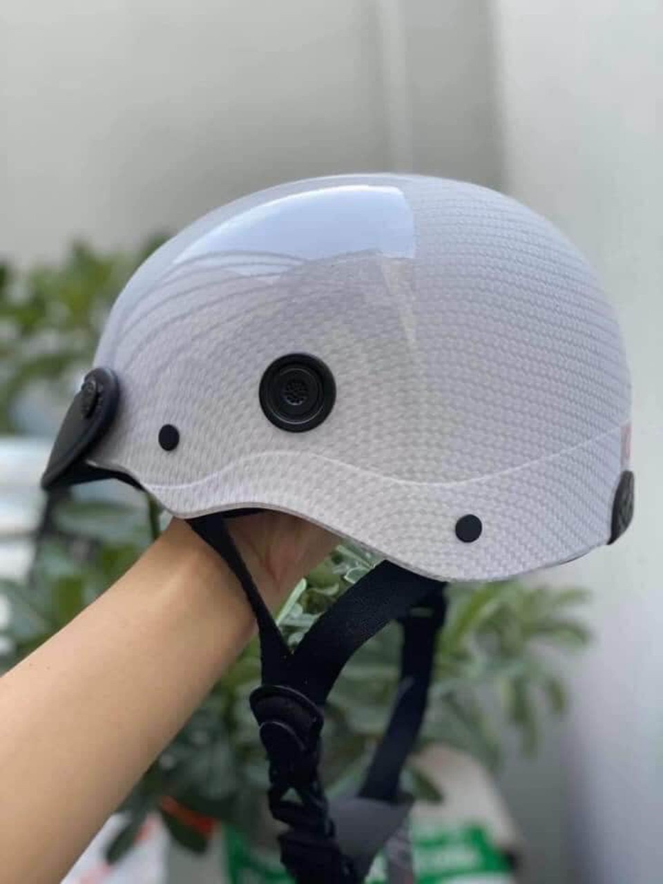 Nón cacbon nhúng nữa đầu caro - mũ bảo hiểm sơn chính hãng