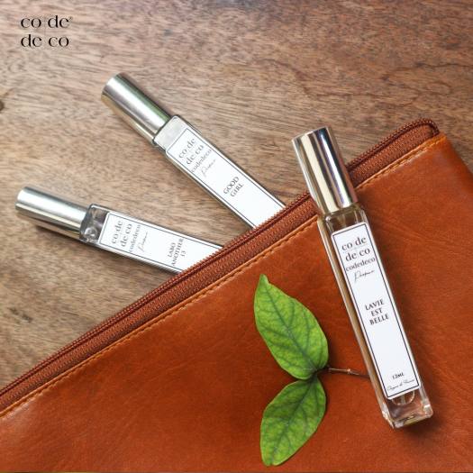 Tinh Dầu Nước Hoa Pháp Code Deco Good Girl Cá Tính, Ngọt Ngào, Gợi Cảm 12ml - Dạng Xịt Tiện Lợi