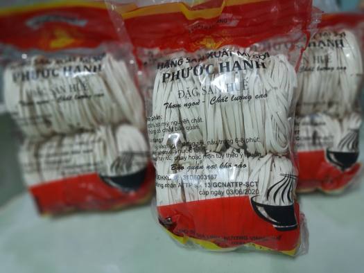 Bột Bánh Canh khô Huế <Bánh Canh bột mì Huế> Mì Vắt gói 400g