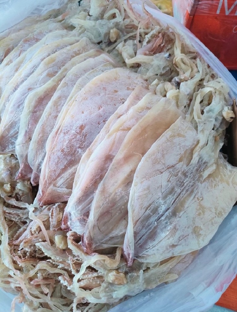 Khô mực thịt mực khô bao ngọt, túi hút chân không - đặc sản tú vy food cà mau phân loại 60 con/ 30 con/ 15 con / 6 con khô mực