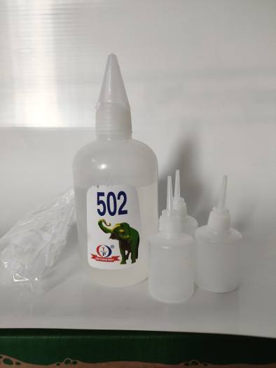 Keo 502 dùng để dán gỗ dán sắt lọ 400g