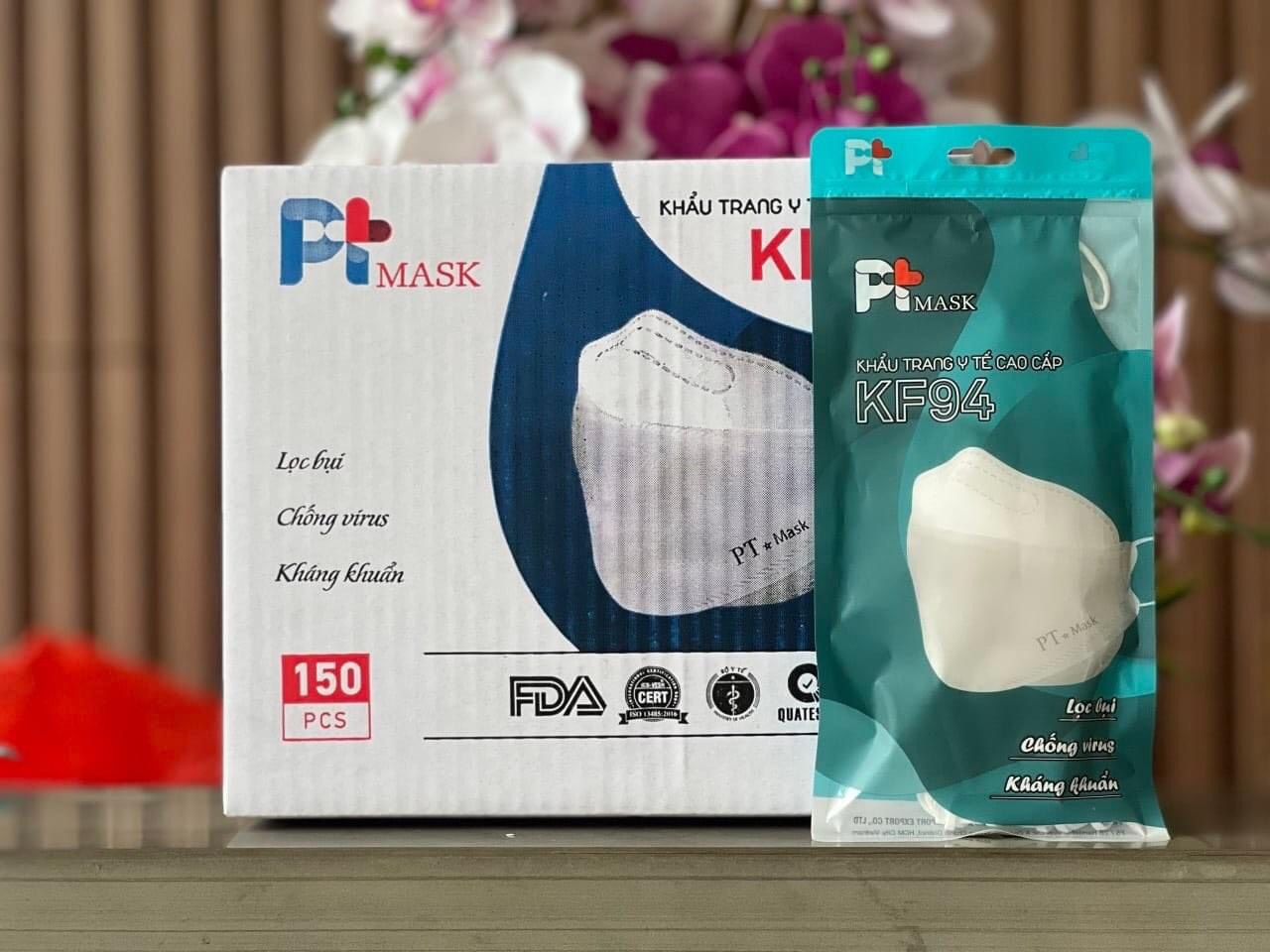 Khẩu trang kf94 pt mask chính hãng pt trắng & đen | 1 bịch / 10 cái