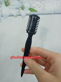Cán nhựa nhỏ dùng để gắn lưỡi lam rọc tóc - phulieutocthuduc