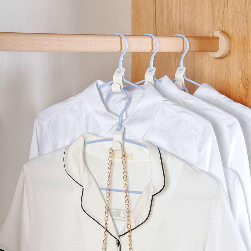 Plastic Hooks for Hanging Clothes