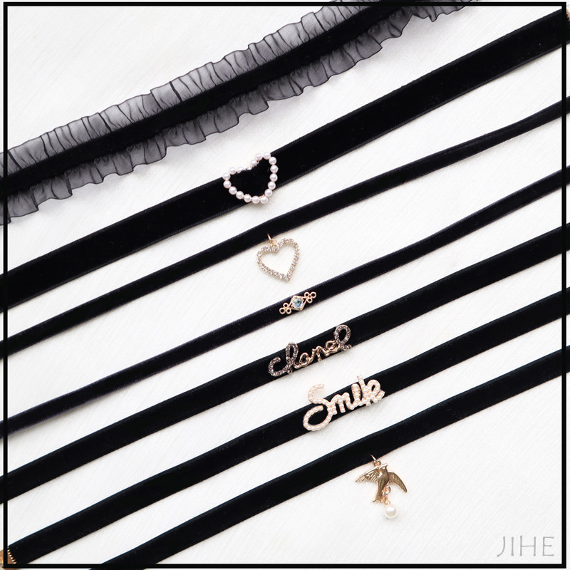Vòng Cổ Choker Vòng Cổ Dây Đeo Cổ Màu Đen Chuỗi Xương Đòn Ngọc Trai Chữ Cái Phong Cách Hàn Quốc