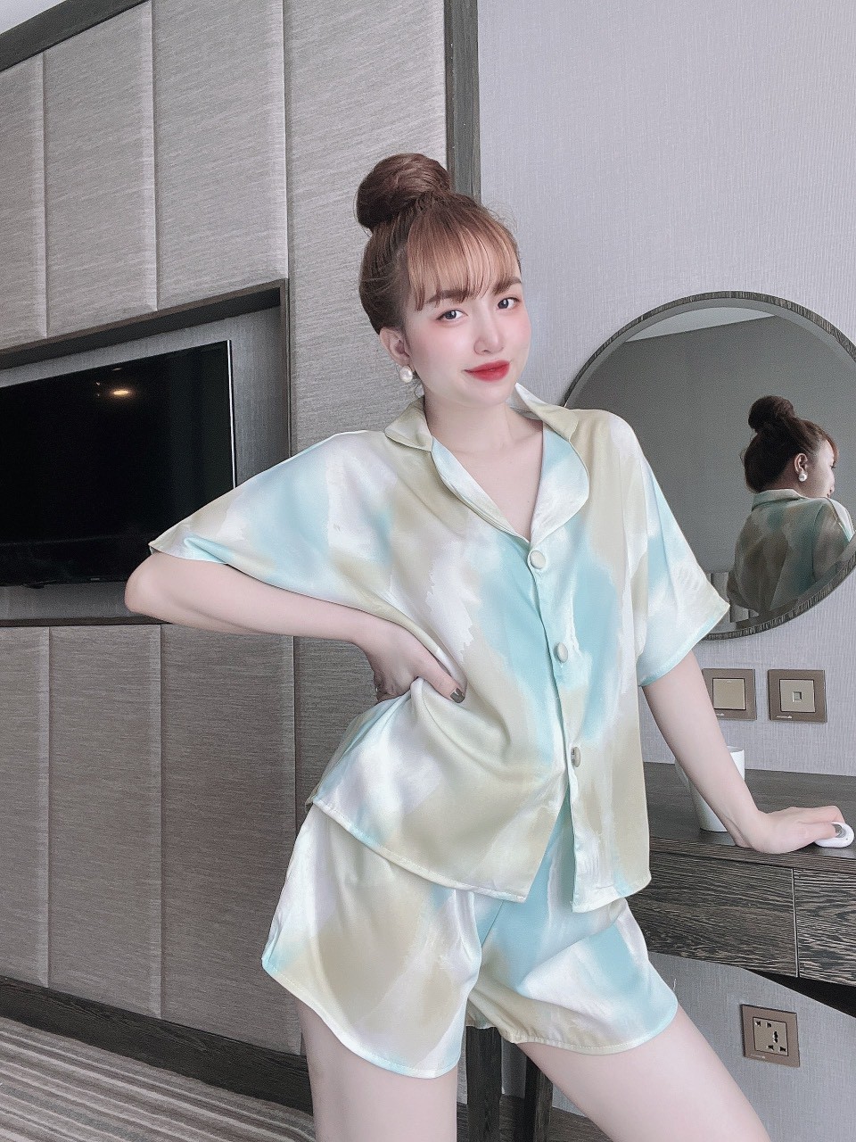 Set bộ pizama croptop vải latin nhung cao cấp
